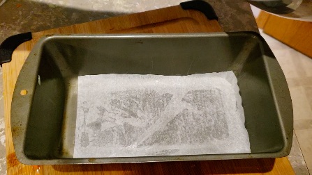 baking pan with pachman paper