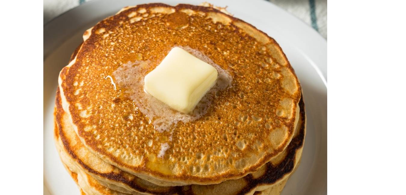 The Perfect Buttermilk Pancake (with Almond flour)