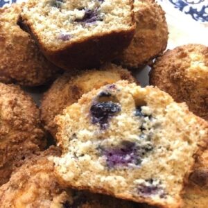 Blueberry Muffins with Crumb Topping