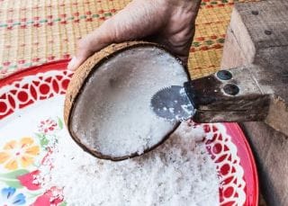 scrape coconut manually