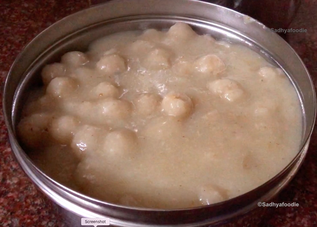 How to Make Pidi (Kerala Style Rice Flour Dumplings)